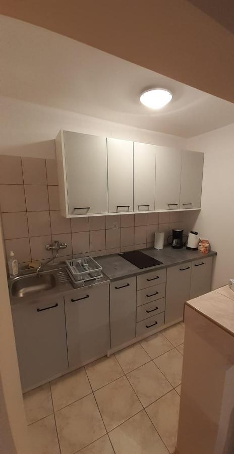 Jastrzab Appartement Ropienka Buitenkant foto
