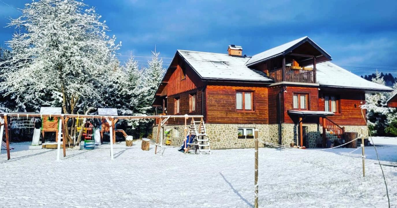Jastrzab Appartement Ropienka Buitenkant foto