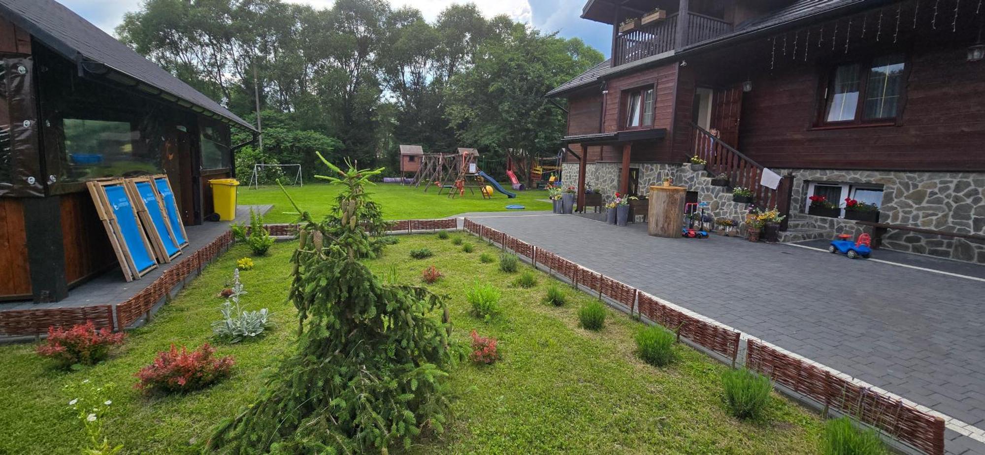 Jastrzab Appartement Ropienka Buitenkant foto